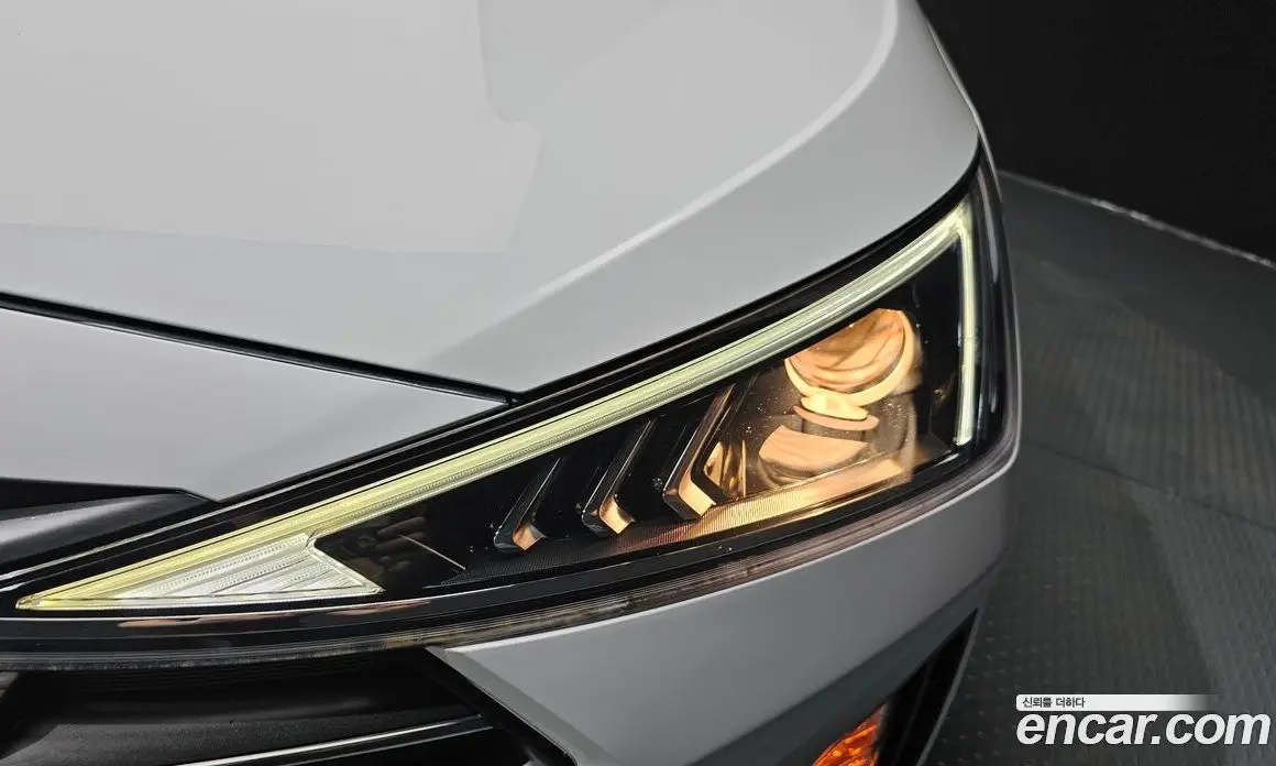 Hyundai Avante 2020 1.6 автомат (гидро), фото 8