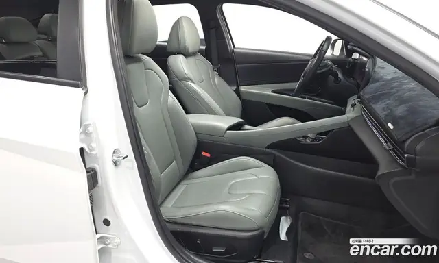 Hyundai Avante 2023 1.6 автомат (гидро), миниатюра 12