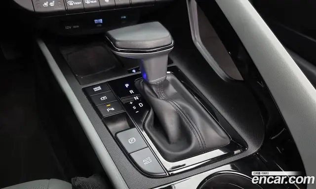 Hyundai Avante 2023 1.6 автомат (гидро), миниатюра 9