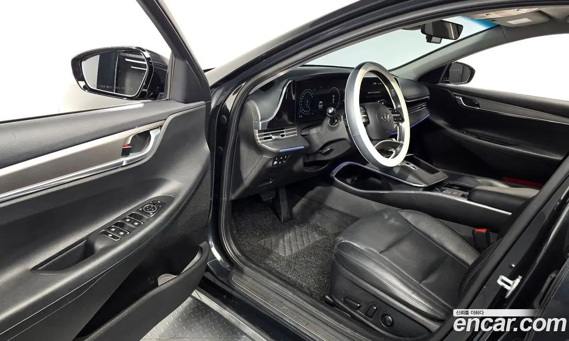 Hyundai Grandeur 2020 2.5 автомат (гидро), фото 13