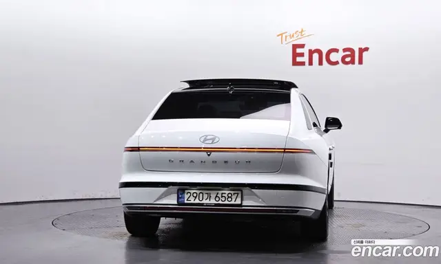Hyundai Grandeur 2023 2.5 автомат (гидро), миниатюра 4