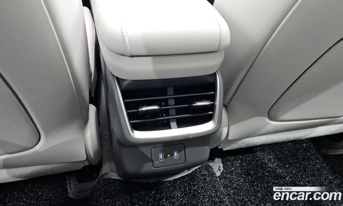 Hyundai Grandeur 2023 2.5 автомат (гидро), фото 31
