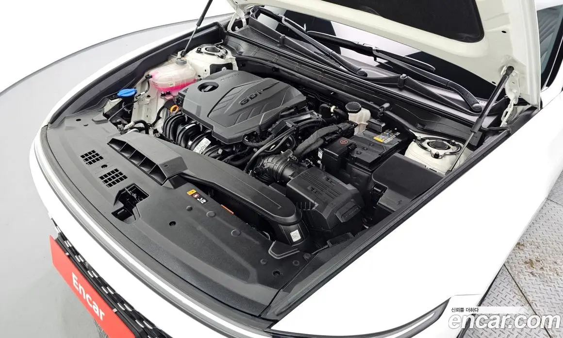 Hyundai Grandeur 2023 2.5 автомат (гидро), фото 6