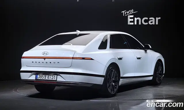 Hyundai Grandeur 2023 3.5 автомат (гидро), миниатюра 2