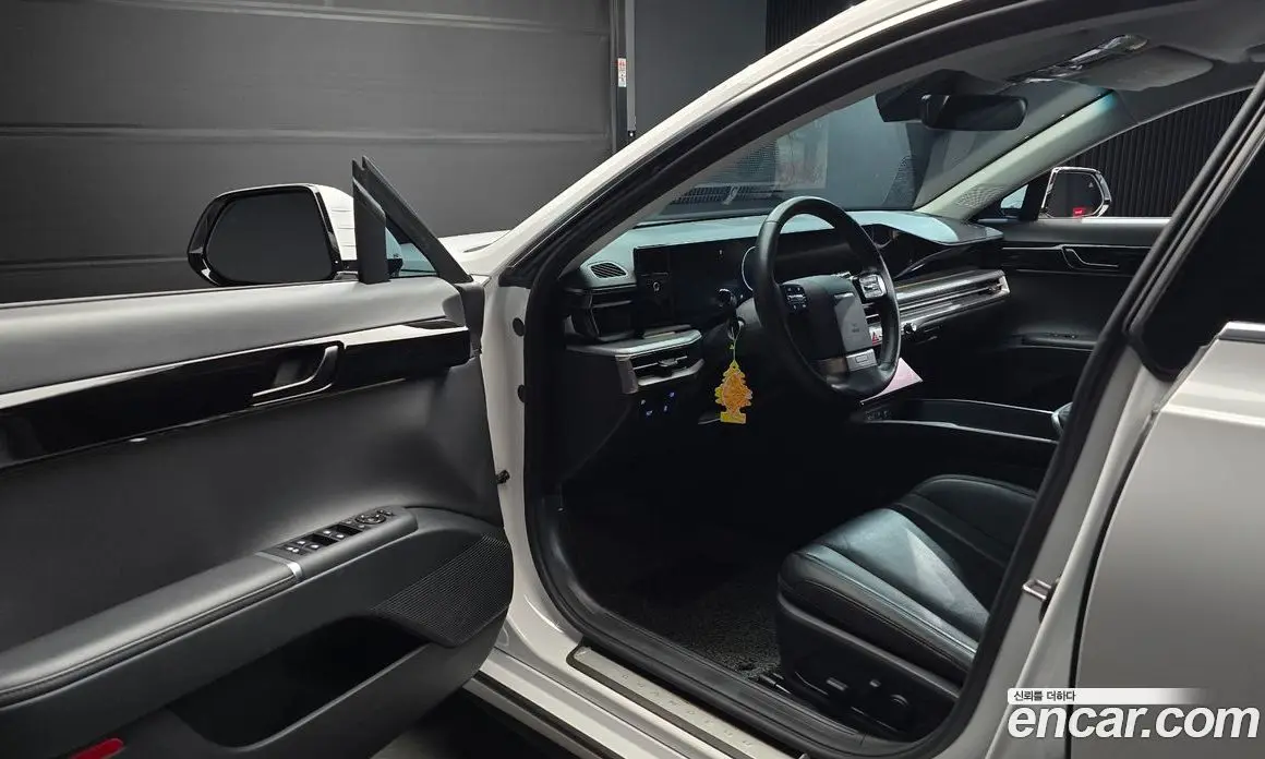 Hyundai Grandeur 2023 3.5 автомат (гидро), фото 13