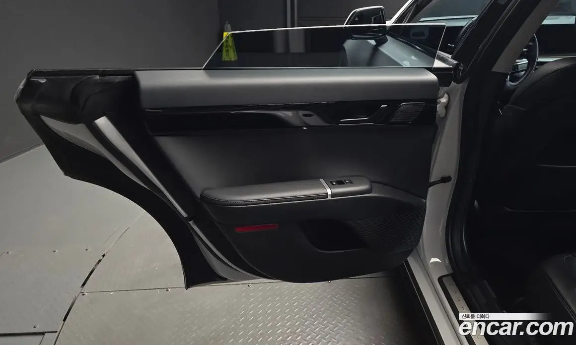 Hyundai Grandeur 2023 3.5 автомат (гидро), фото 15