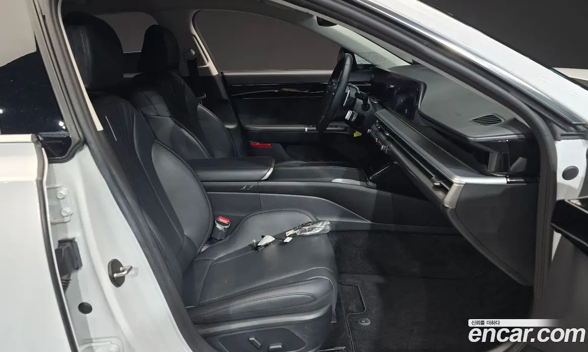 Hyundai Grandeur 2023 3.5 автомат (гидро), фото 16