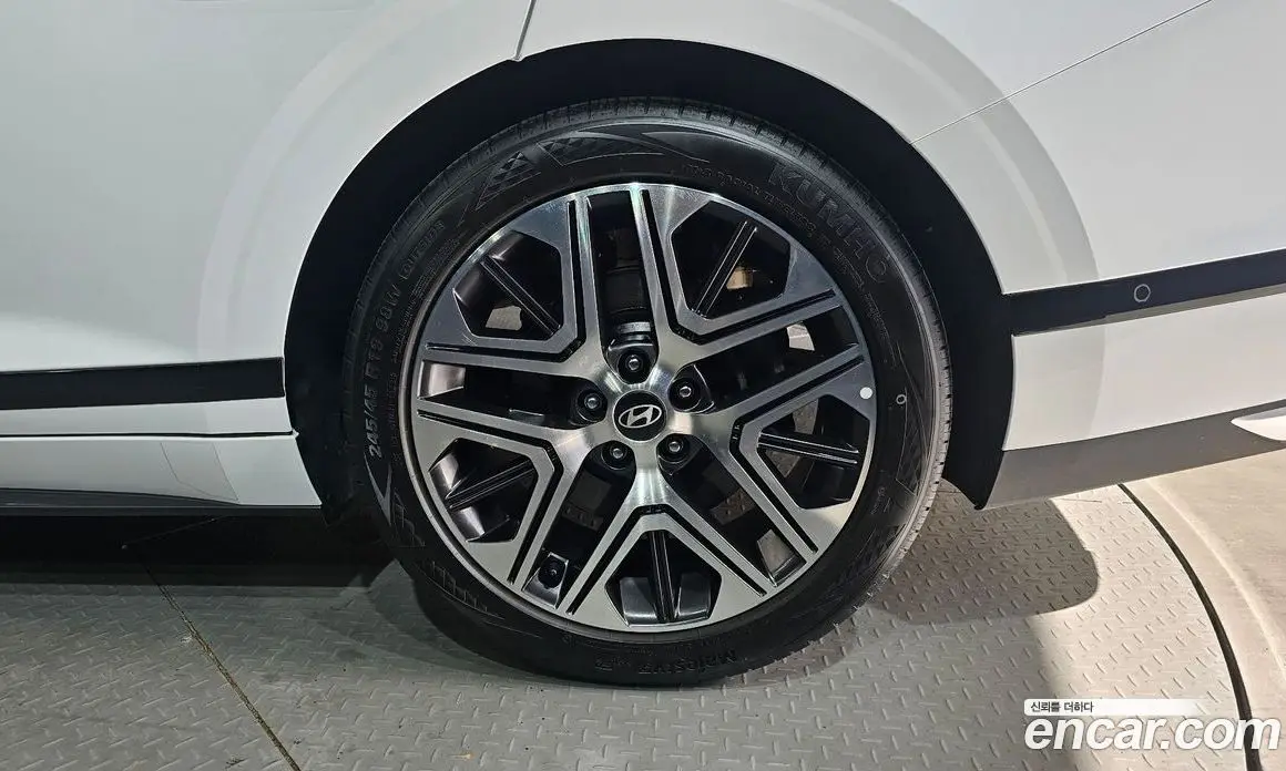 Hyundai Grandeur 2023 3.5 автомат (гидро), фото 7