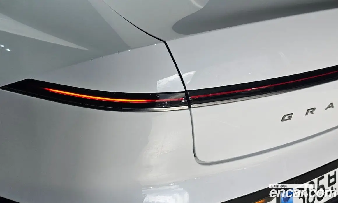 Hyundai Grandeur 2023 3.5 автомат (гидро), фото 9