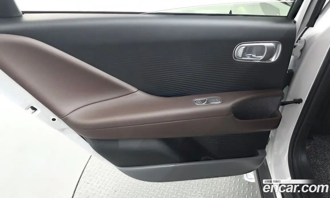 Hyundai Ioniq 6 2022 0.1 автомат (гидро), фото 15
