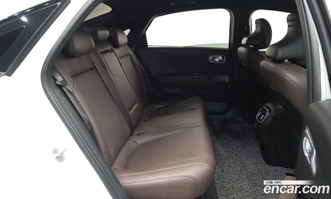 Hyundai Ioniq 6 2022 0.1 автомат (гидро), фото 17
