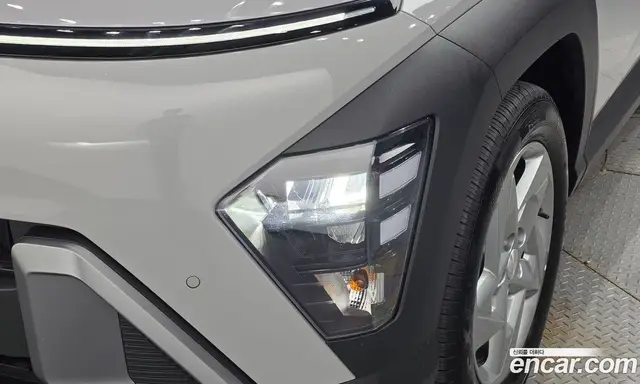 Hyundai Kona 2025 1.6 автомат (гидро), миниатюра 8