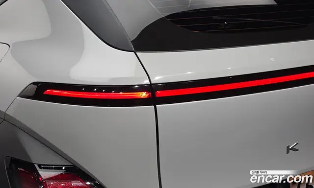 Hyundai Kona 2025 1.6 автомат (гидро), миниатюра 9