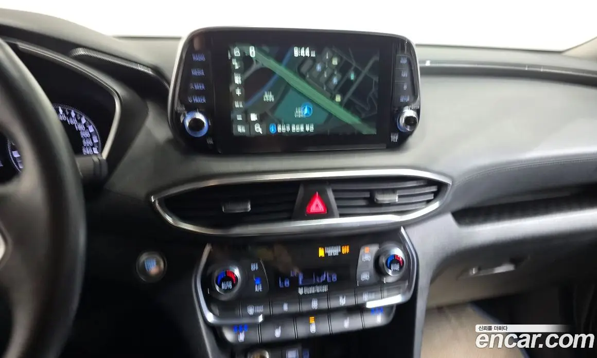 Hyundai Santa Fe 2020 2.0 автомат (гидро), фото 12