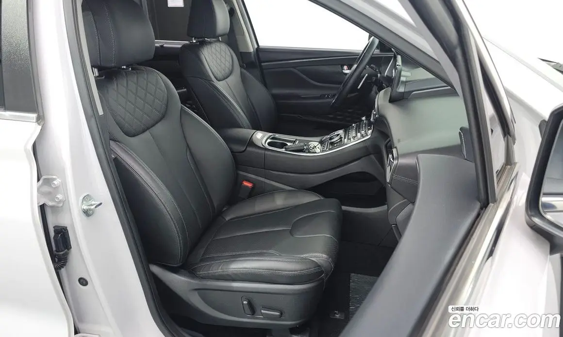 Hyundai Santa Fe 2022 2.2 автомат (гидро), фото 11