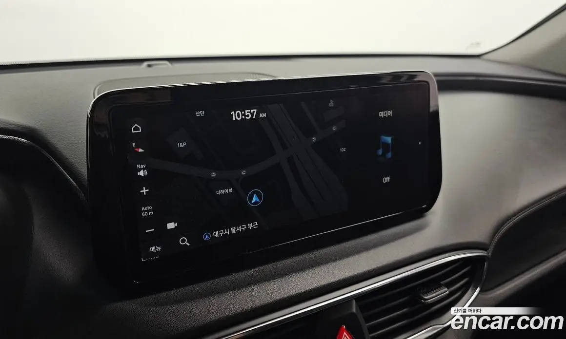 Hyundai Santa Fe 2022 2.2 автомат (гидро), фото 14