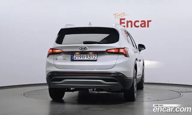 Hyundai Santa Fe 2022 2.2 автомат (гидро), миниатюра 4