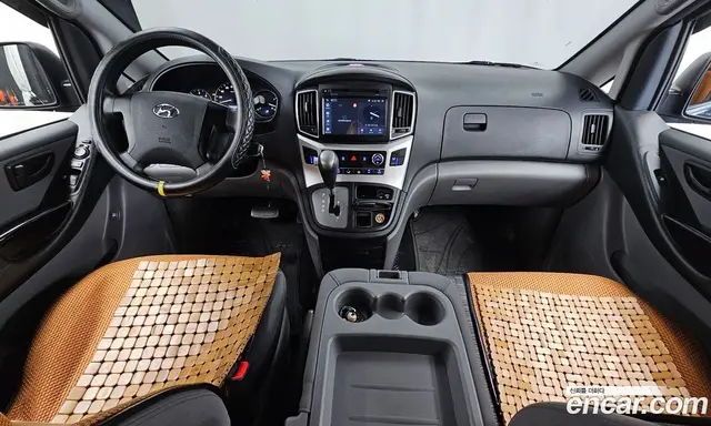 Hyundai Starex 2018 2.5 автомат (гидро), миниатюра 10