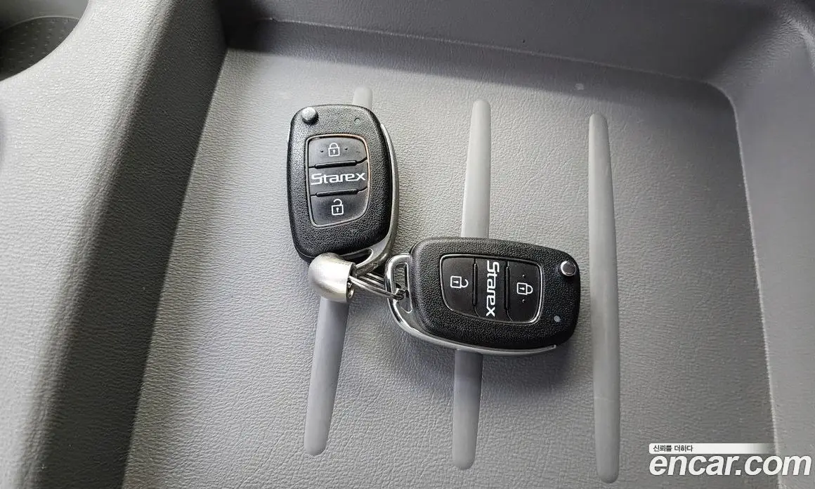 Hyundai Starex 2018 2.5 автомат (гидро), фото 25