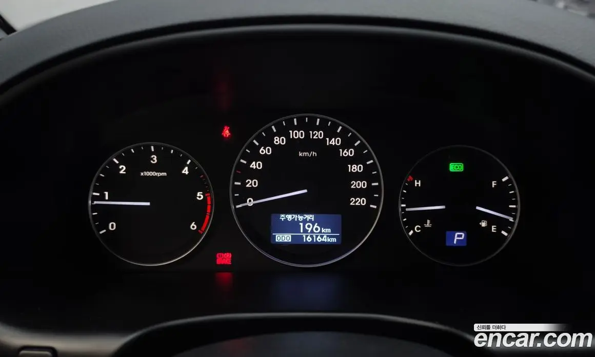 Hyundai Starex 2020 2.5 автомат (гидро), фото 11