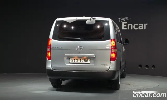Hyundai Starex 2020 2.5 автомат (гидро), миниатюра 4