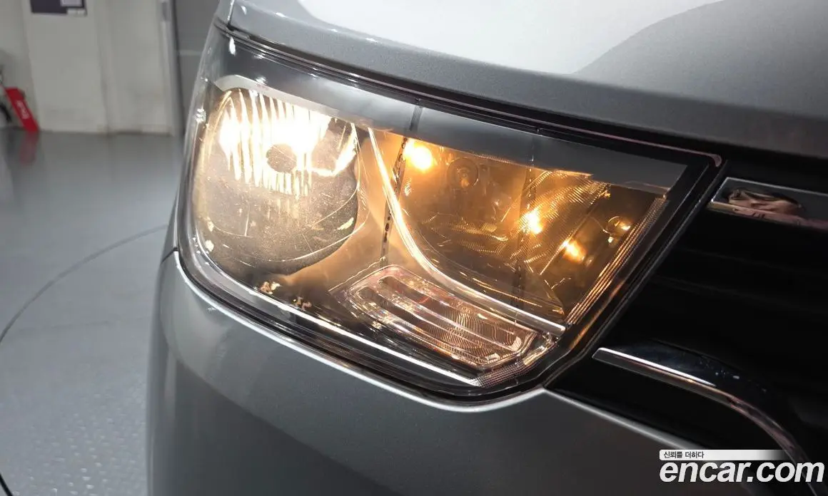 Hyundai Starex 2020 2.5 автомат (гидро), фото 8