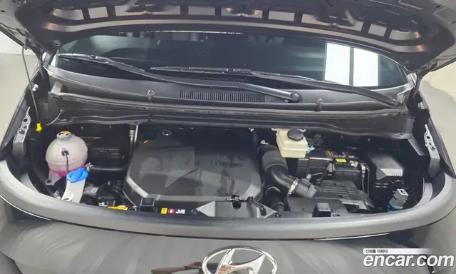 Hyundai Staria 2023 2.2 автомат (гидро), миниатюра 6