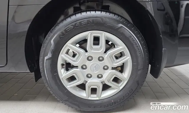 Hyundai Staria 2023 2.2 автомат (гидро), миниатюра 7