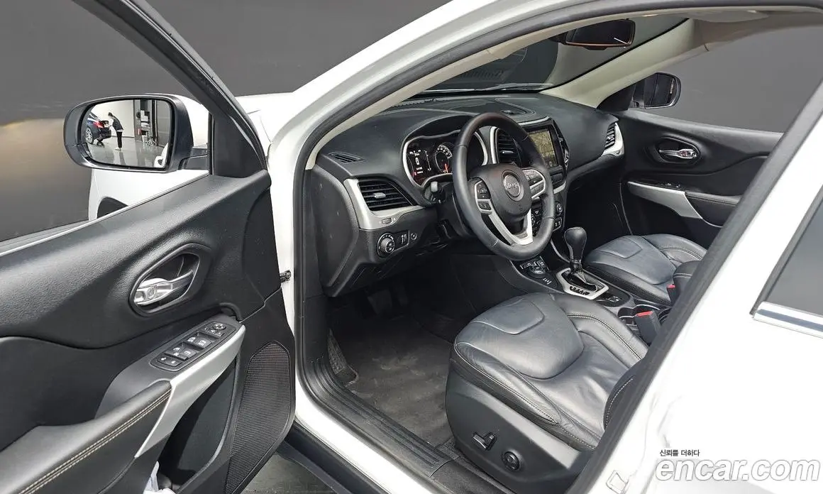 Jeep Cherokee 2017 2.4 автомат (гидро), фото 11
