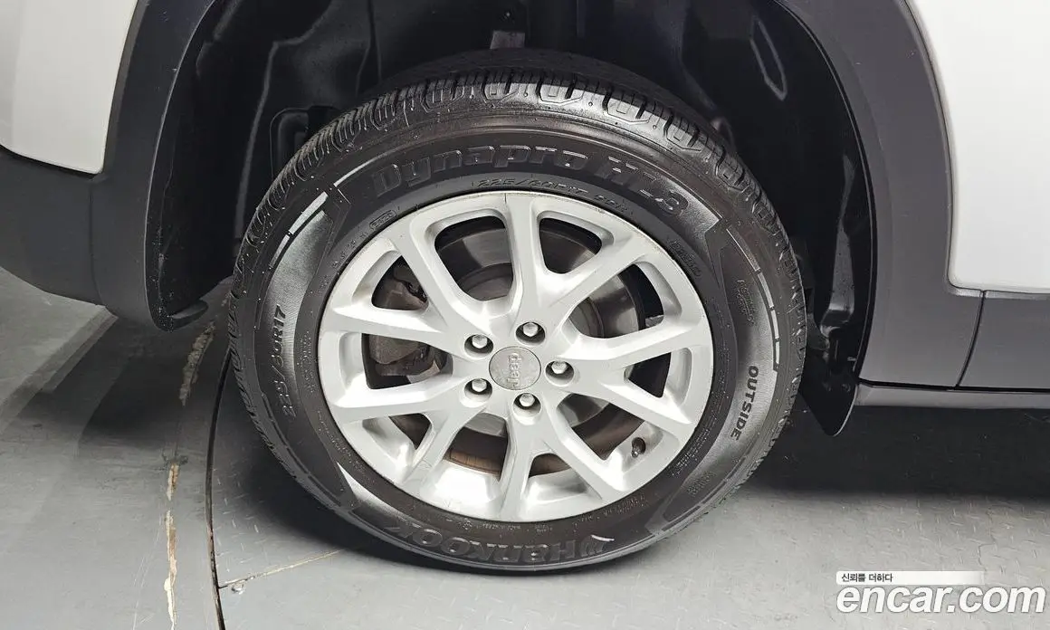 Jeep Cherokee 2017 2.4 автомат (гидро), фото 5