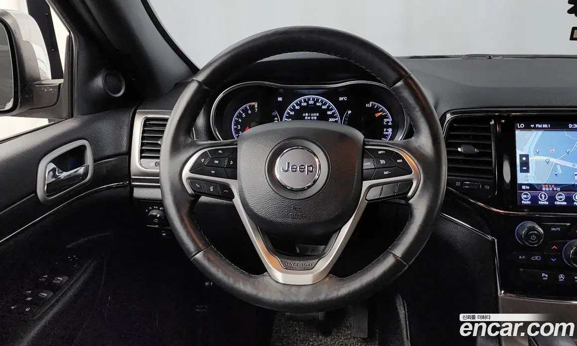 Jeep Cherokee 2019 3.6 автомат (гидро), фото 19
