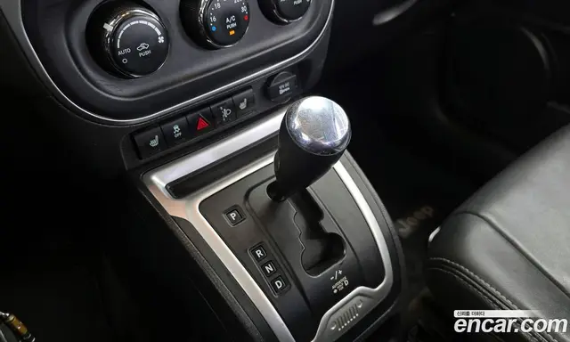 Jeep Compass 2013 2.4 автомат (гидро), миниатюра 9