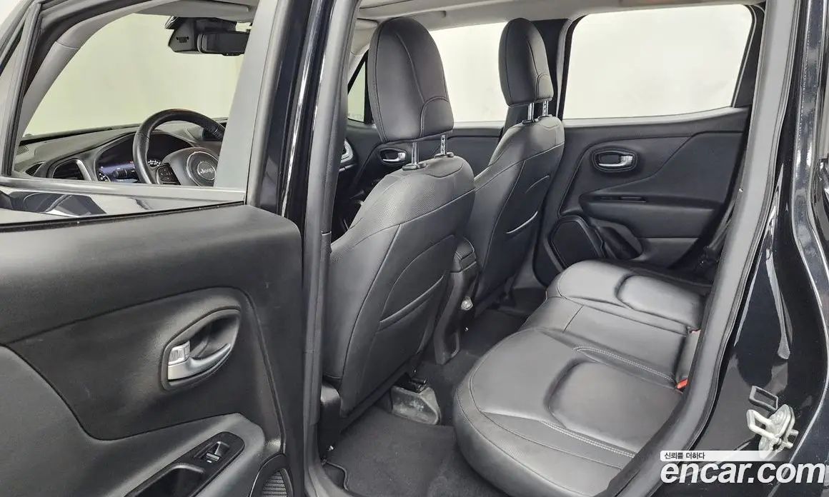 Jeep Renegade 2021 2.4 автомат (гидро), фото 16