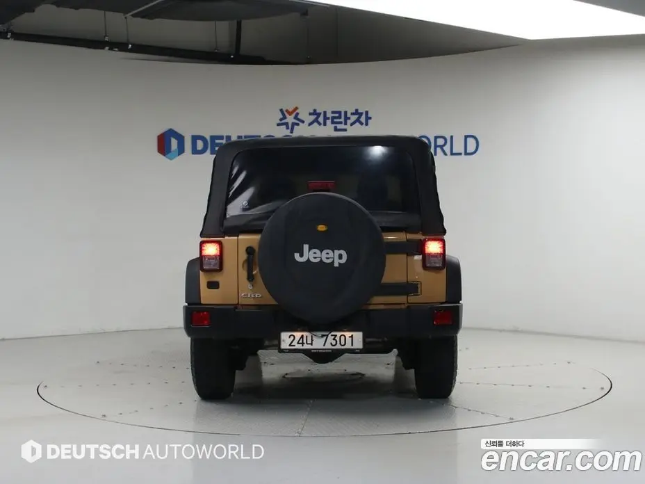 Jeep Wrangler 2014 2.8 автомат (гидро), фото 4