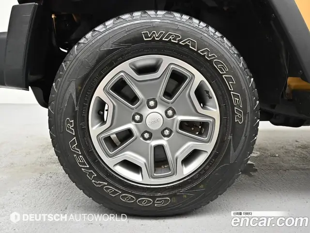 Jeep Wrangler 2014 2.8 автомат (гидро), миниатюра 5