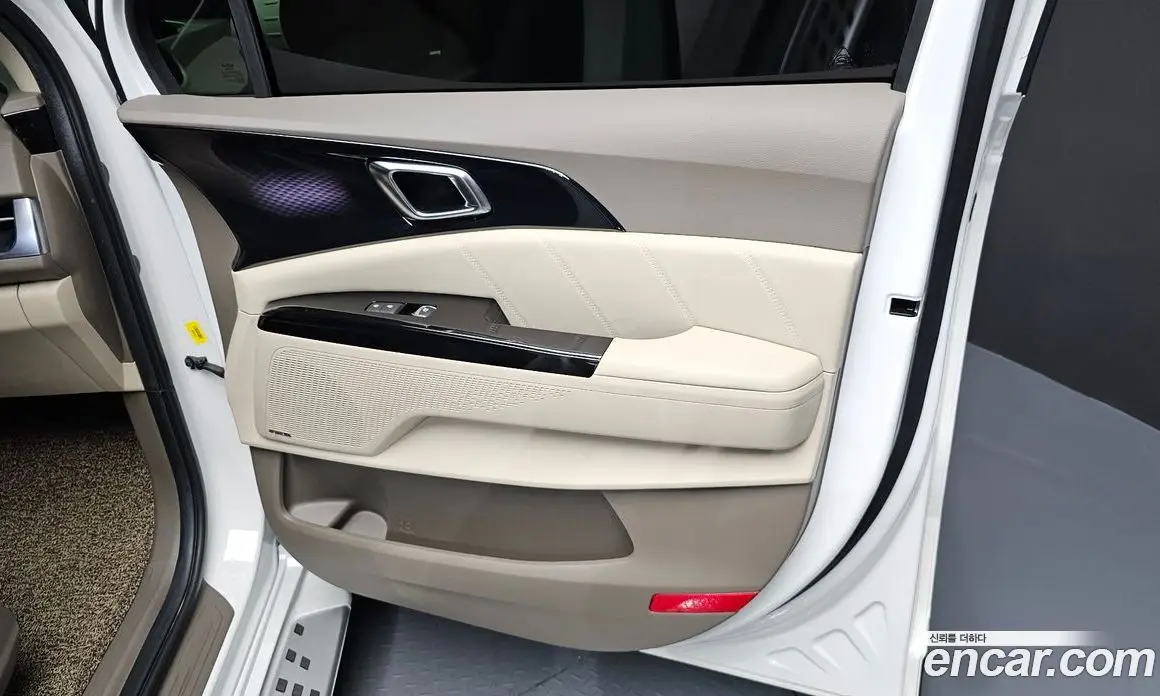 Kia Carnival 2022 3.5 автомат (гидро), фото 15