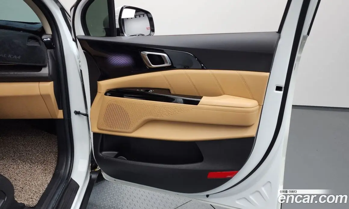 Kia Carnival 2023 3.5 автомат (гидро), фото 15