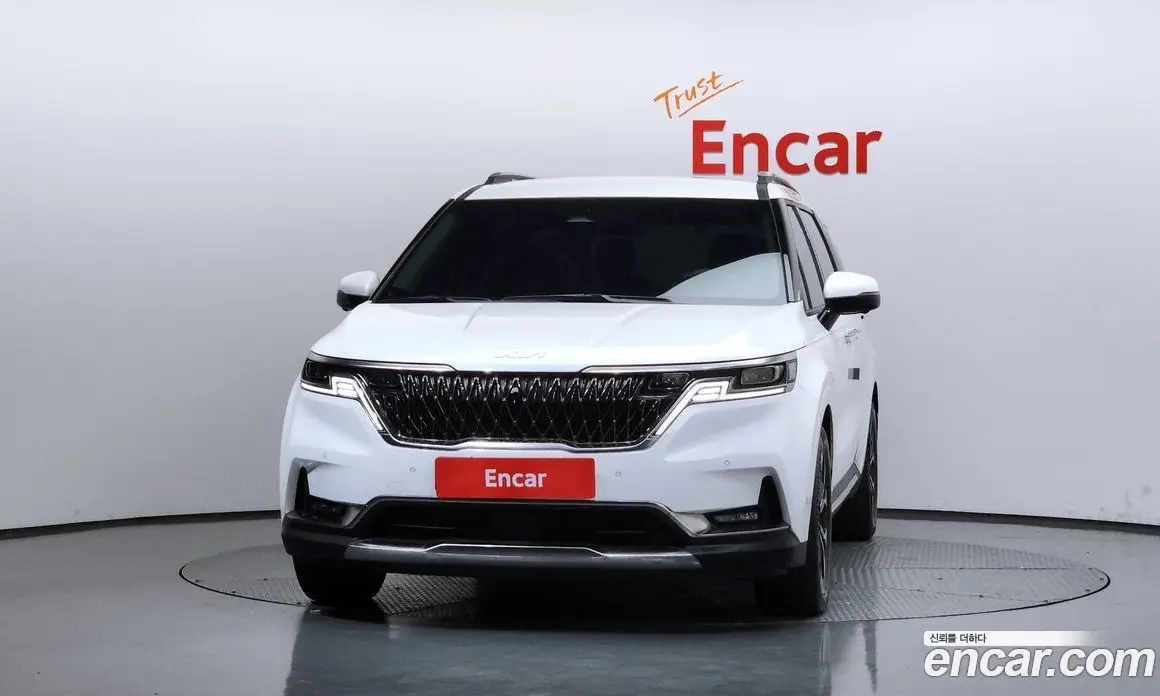 Kia Carnival 2023 3.5 автомат (гидро), фото 3