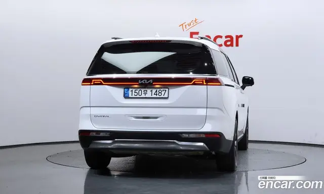 Kia Carnival 2023 3.5 автомат (гидро), миниатюра 4