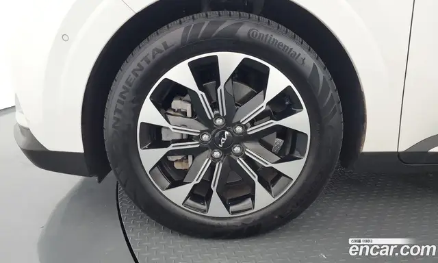 Kia Carnival 2023 3.5 автомат (гидро), миниатюра 5