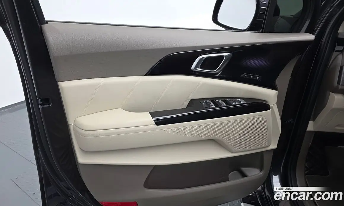 Kia Carnival 2023 3.5 автомат (гидро), фото 14
