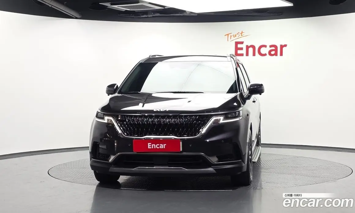 Kia Carnival 2023 3.5 автомат (гидро), фото 3