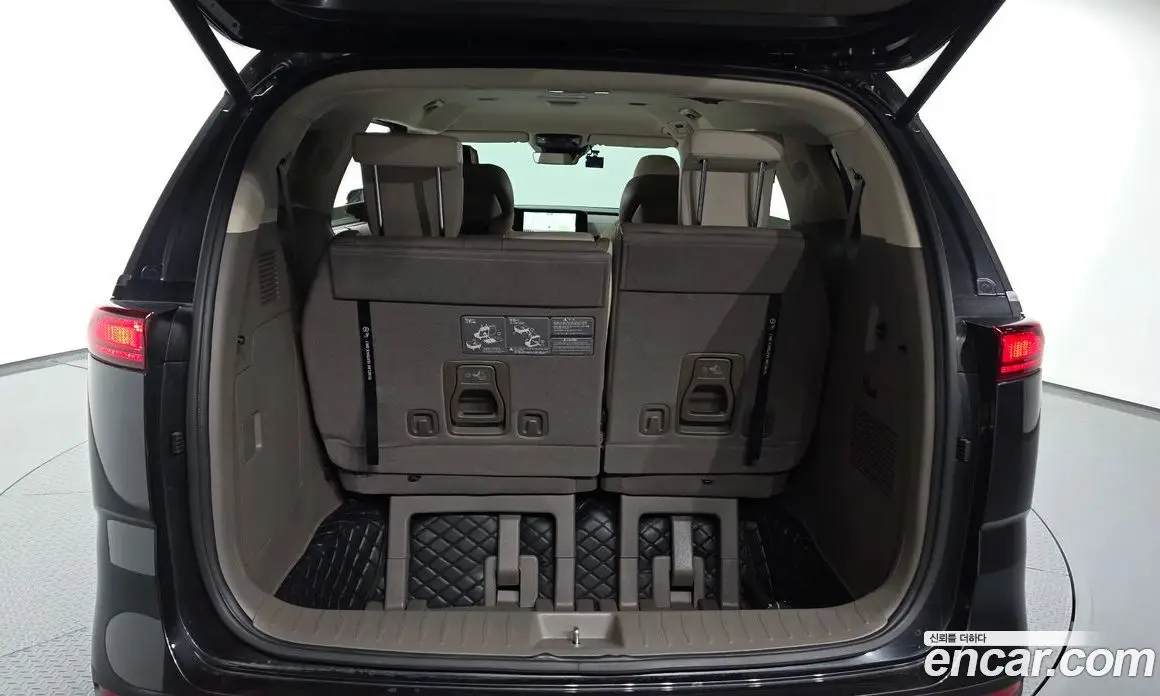Kia Carnival 2023 3.5 автомат (гидро), фото 25