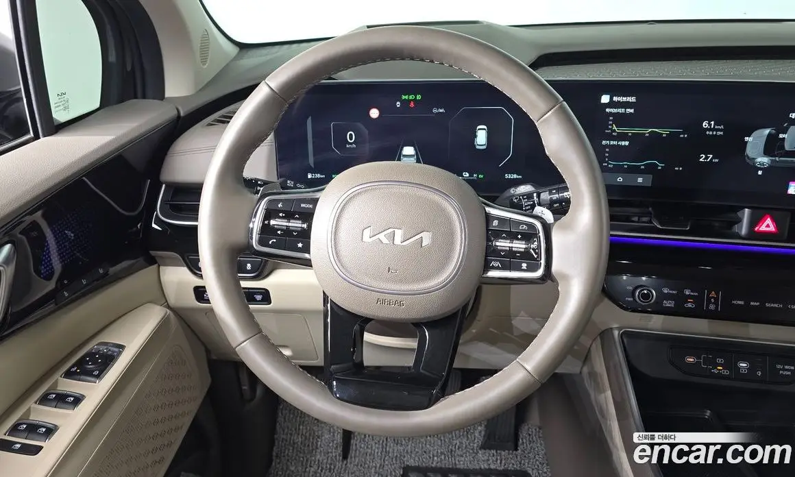 Kia Carnival 2024 1.6 автомат (гидро), фото 19