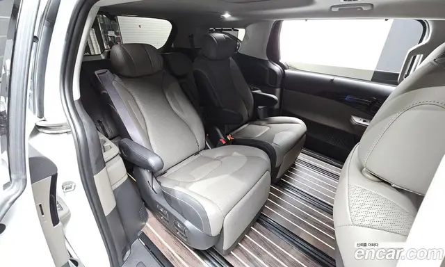 Kia Carnival 2024 2.2 автомат (гидро), миниатюра 10