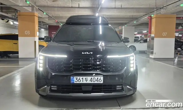 Kia Carnival, 2025, 4 000 км