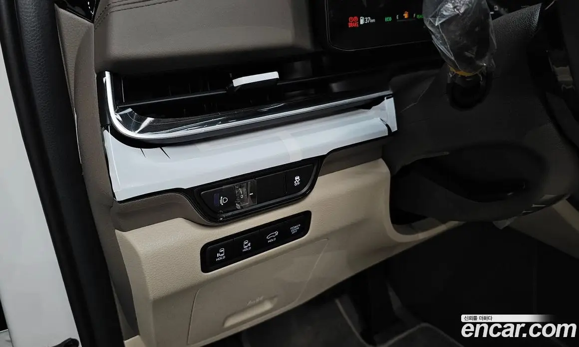 Kia Carnival 2025 1.6 автомат (гидро), фото 27
