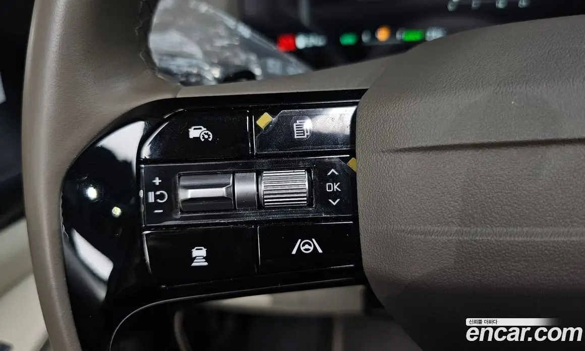 Kia Carnival 2025 1.6 автомат (гидро), фото 32