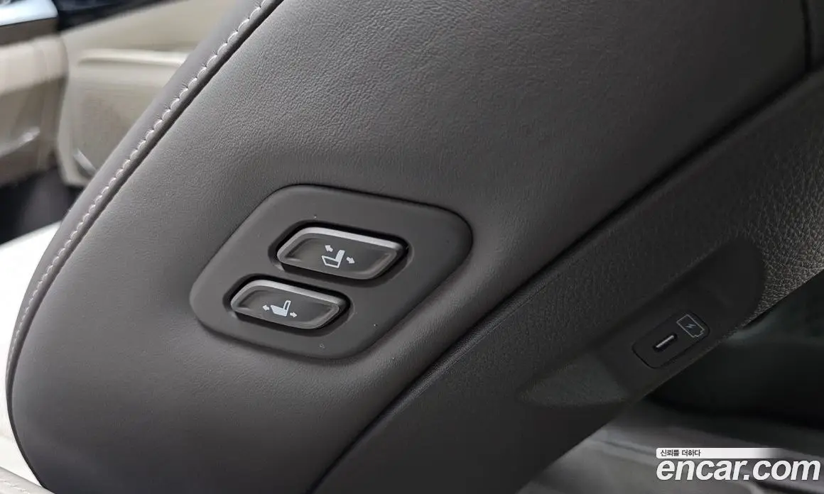 Kia Carnival 2025 1.6 автомат (гидро), фото 35