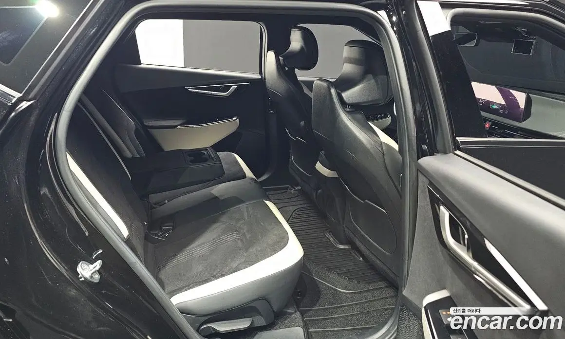 Kia EV6 2022 0.1 автомат (гидро), фото 18